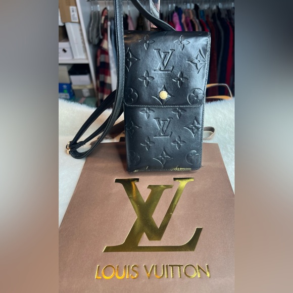 Louis Vuitton Bags Authentic Louis Vuitton Vernis Crossbody Poshmark